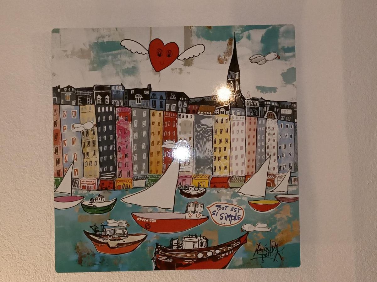 Le Coeur Du Centre Historique Refait A Neuf Lägenhet Honfleur Exteriör bild